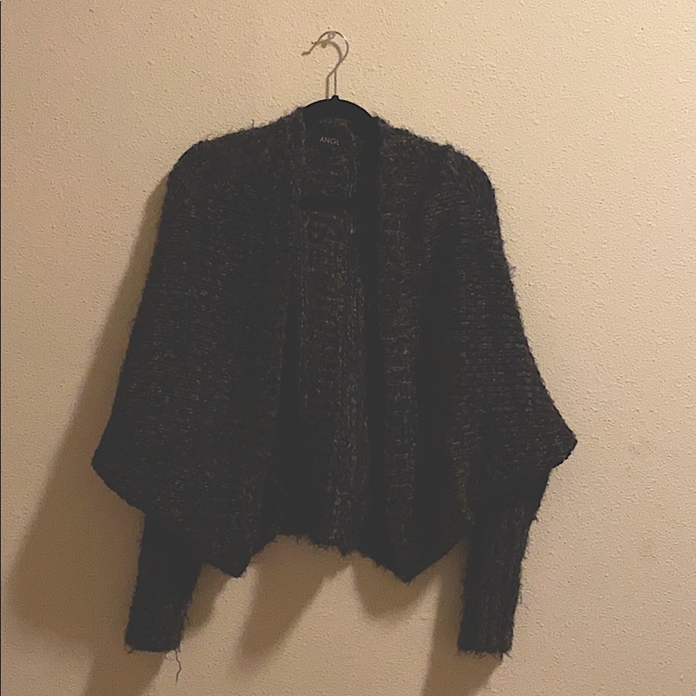 Cozy brown knit cropped sweater